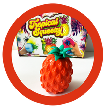 Carica l&#39;immagine nel visualizzatore di Gallery, Tropical Squeezy. Le colorate Ananas da schiacciare
