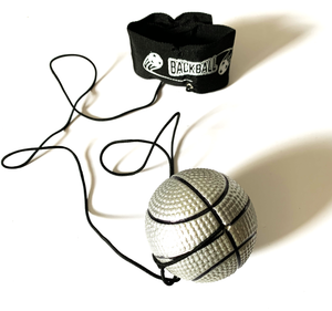 BackBall. L'originale palla di Orrbix con filo elastico. Lanciala, rimbalza e ritorna